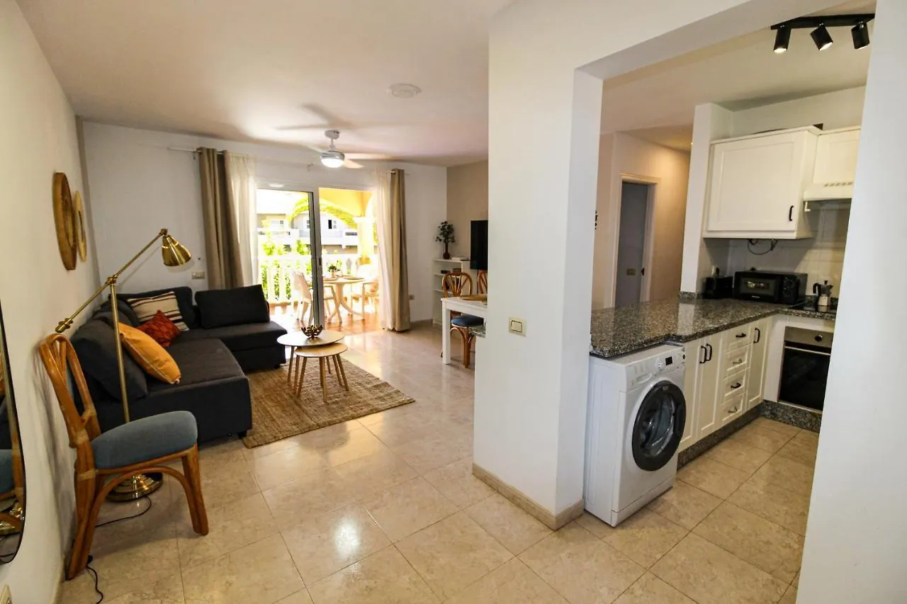 Winter Garden - Golf Del Sur 2 Bedroom 2 Bathroom Apartment With Terrace San Miguel de Abona Spanje